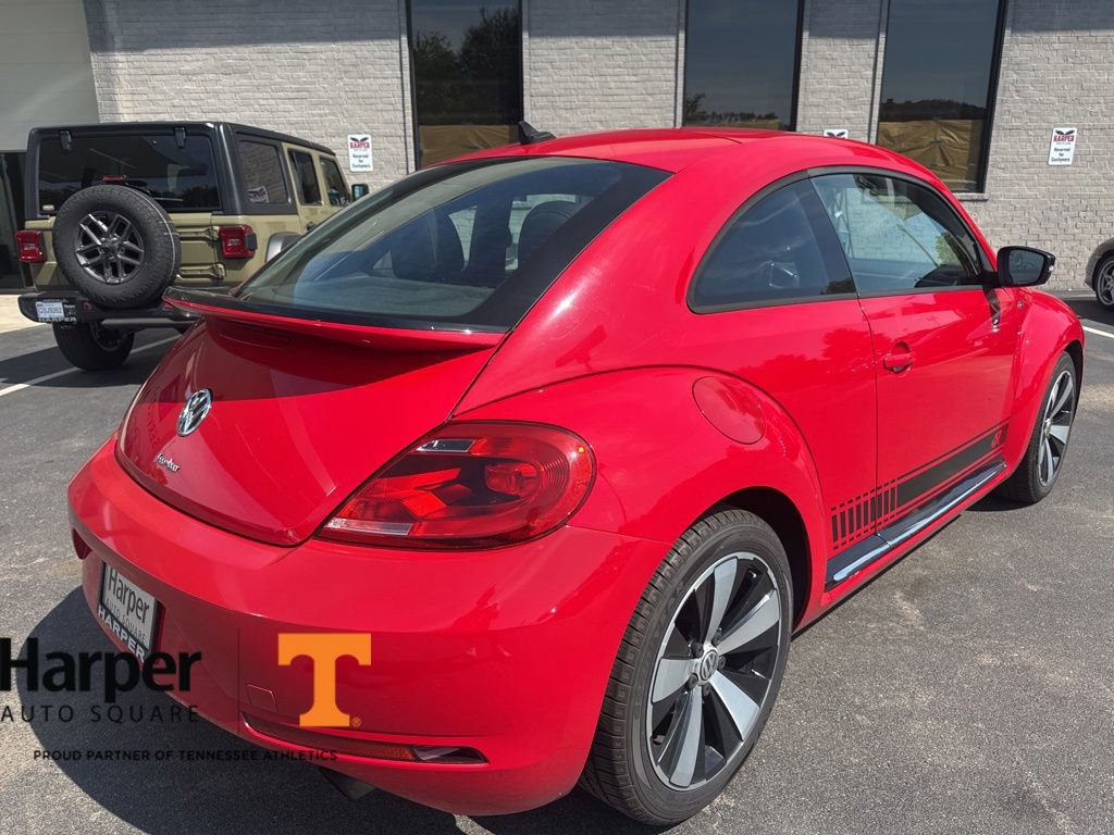 Used 2014 Volkswagen Beetle R-Line FWD image 5