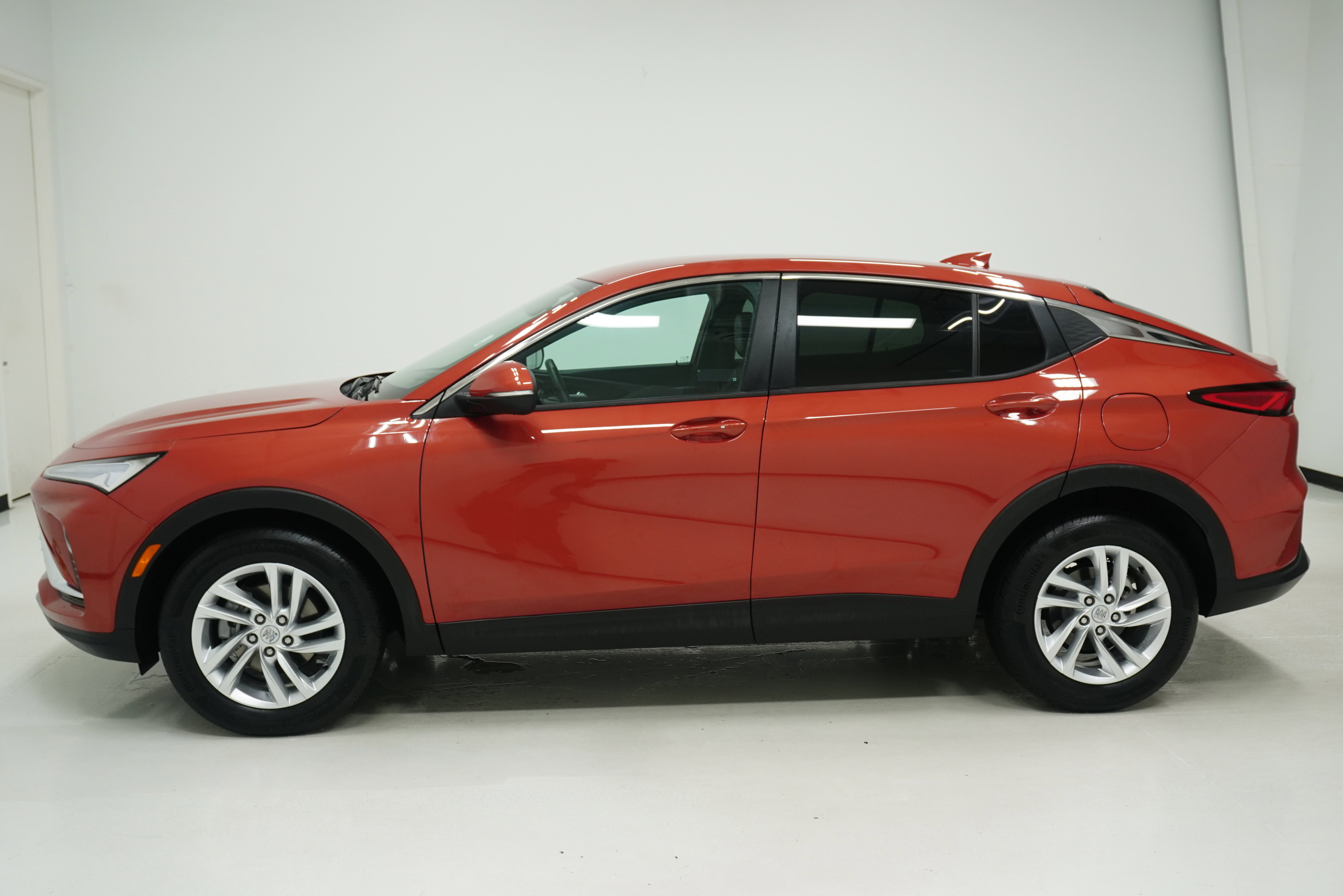 Used 2024 Buick Envista Preferred w/ Convenience I Package FWD image 7