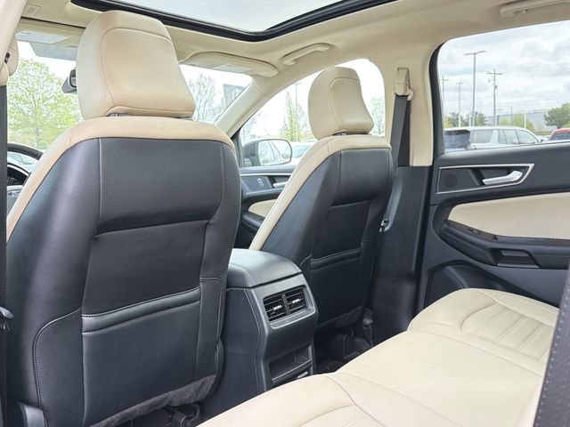 Used 2022 Ford Edge SEL w/ Convenience Package image 9