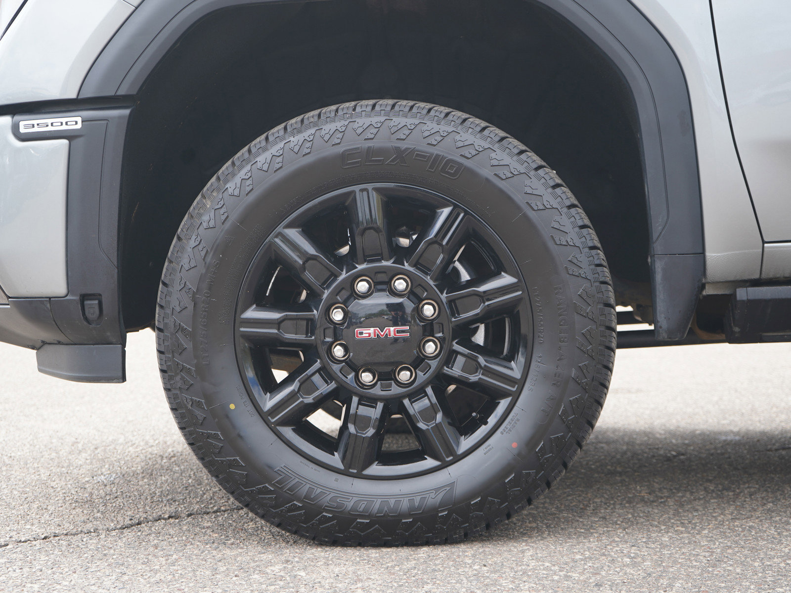 Used 2025 GMC Sierra 3500 AT4 w/ AT4 Premium Plus Package AWD/4WD image 30