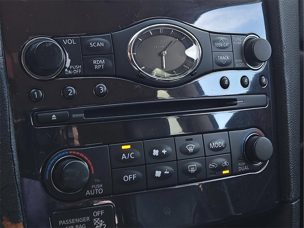 Used 2010 INFINITI FX35 2WD w/ Navigation Pkg image 15