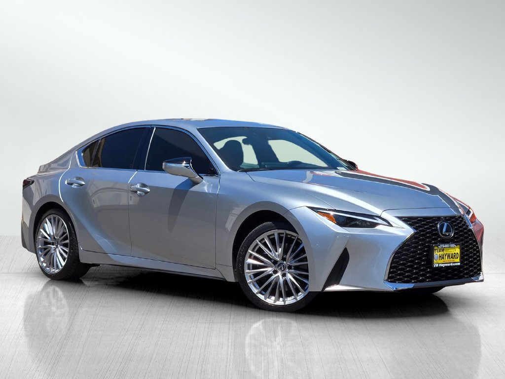 Used 2022 Lexus IS 300 AWD w/ Premium Package image 2