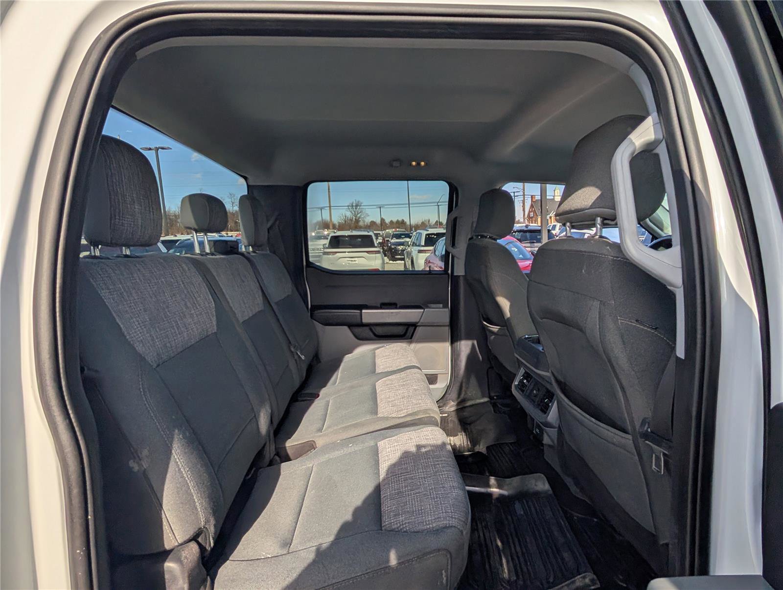 Used 2024 Ford F250 XLT w/ FX4 Off-Road Package image 12