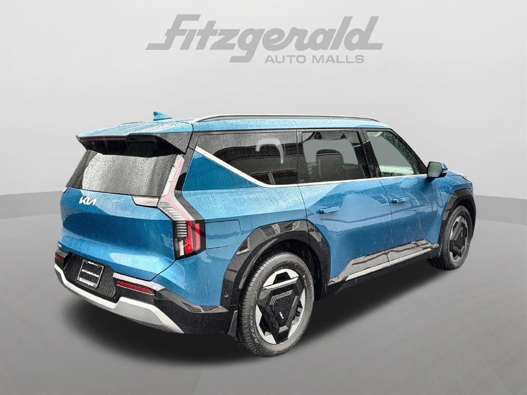Used 2024 Kia EV9 Land AWD/4WD image 14