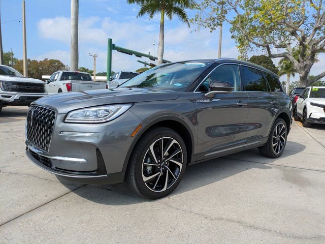Used 2023 Lincoln Corsair Reserve w/ Equipment Group 201A image 7