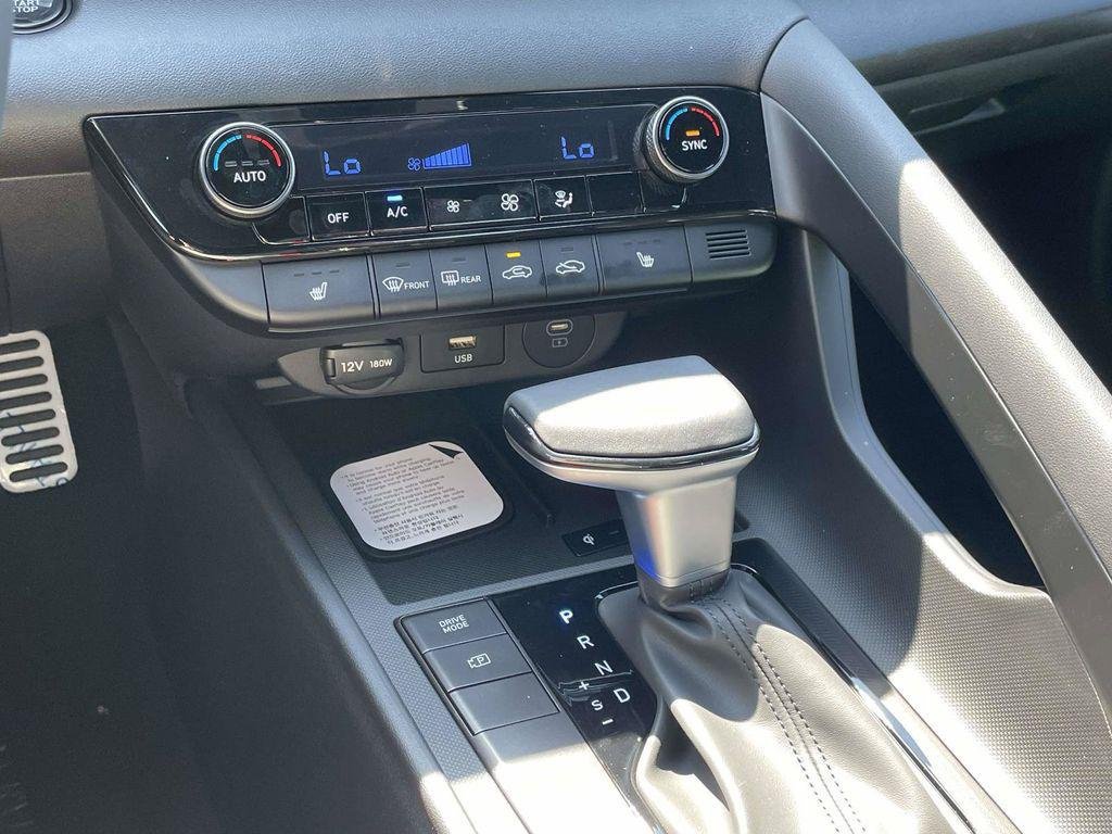 New 2026 Hyundai Elantra SEL Sport FWD image 46