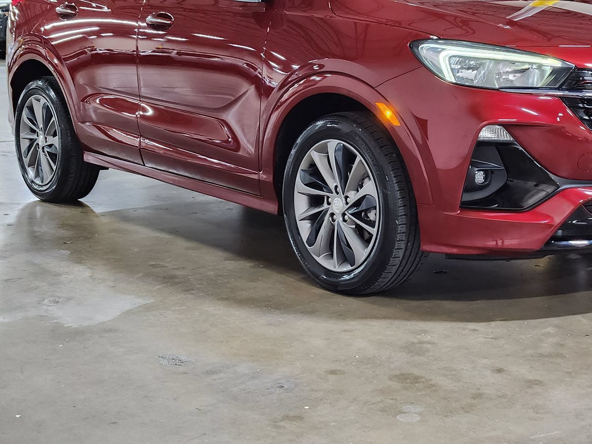 Used 2022 Buick Encore GX Select w/ Sport Touring Package FWD image 16