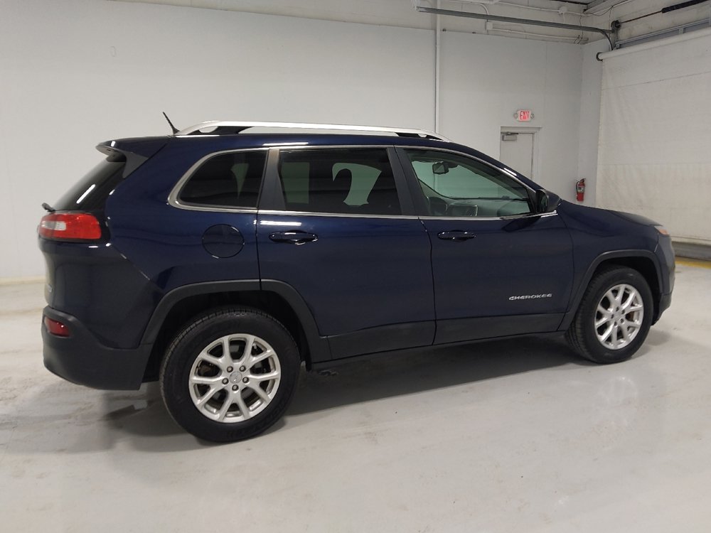 Used 2015 Jeep Cherokee Latitude w/ Cold Weather Group image 10