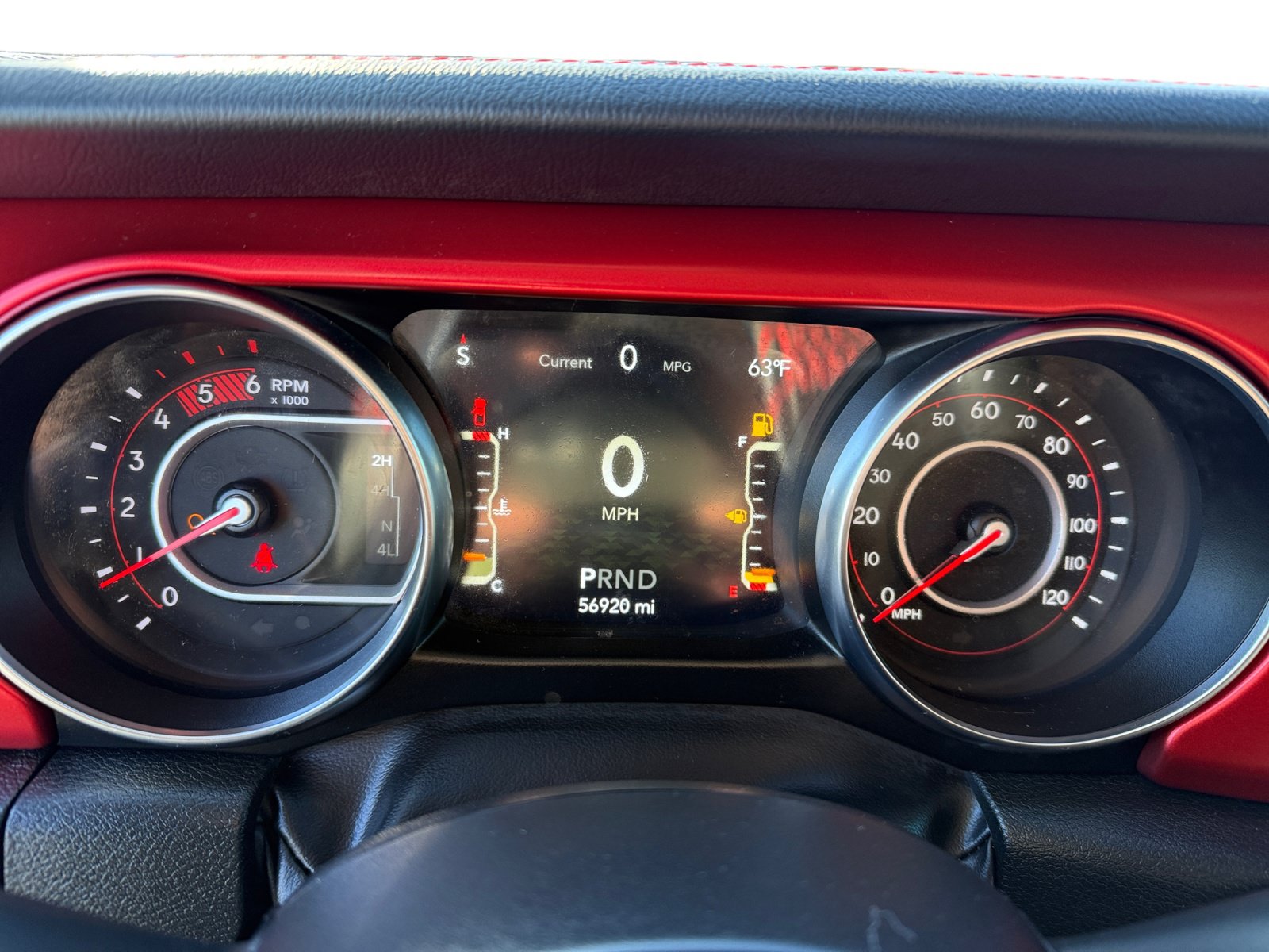 Used 2022 Jeep Gladiator Rubicon w/ Trailer Tow Package AWD/4WD image 11