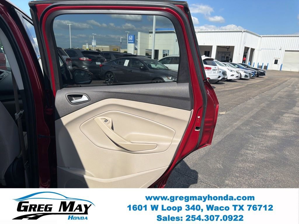 Used 2017 Ford Escape SE FWD image 20