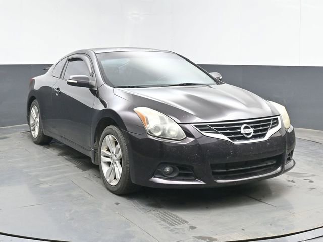 Used 2012 Nissan Altima 2.5 S w/ 2.5S Premium Pkg FWD image 2