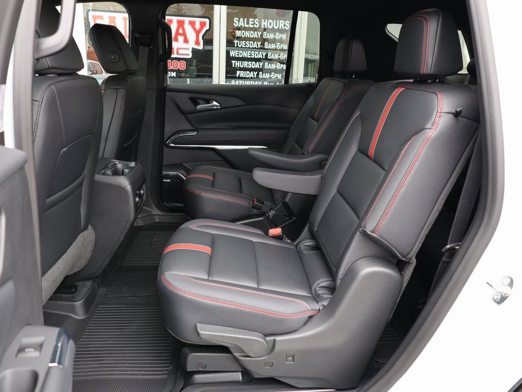 New 2026 Chevrolet Traverse RS image 27