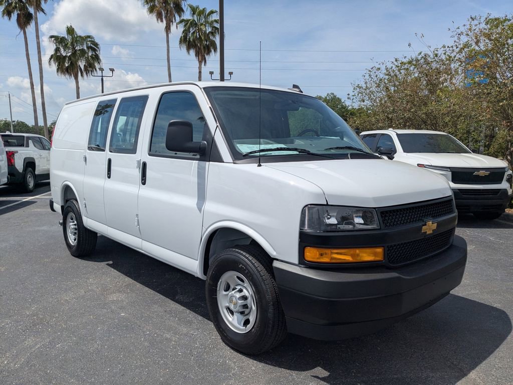 New 2025 Chevrolet Express 2500 w/ Driver Convenience Package video 2