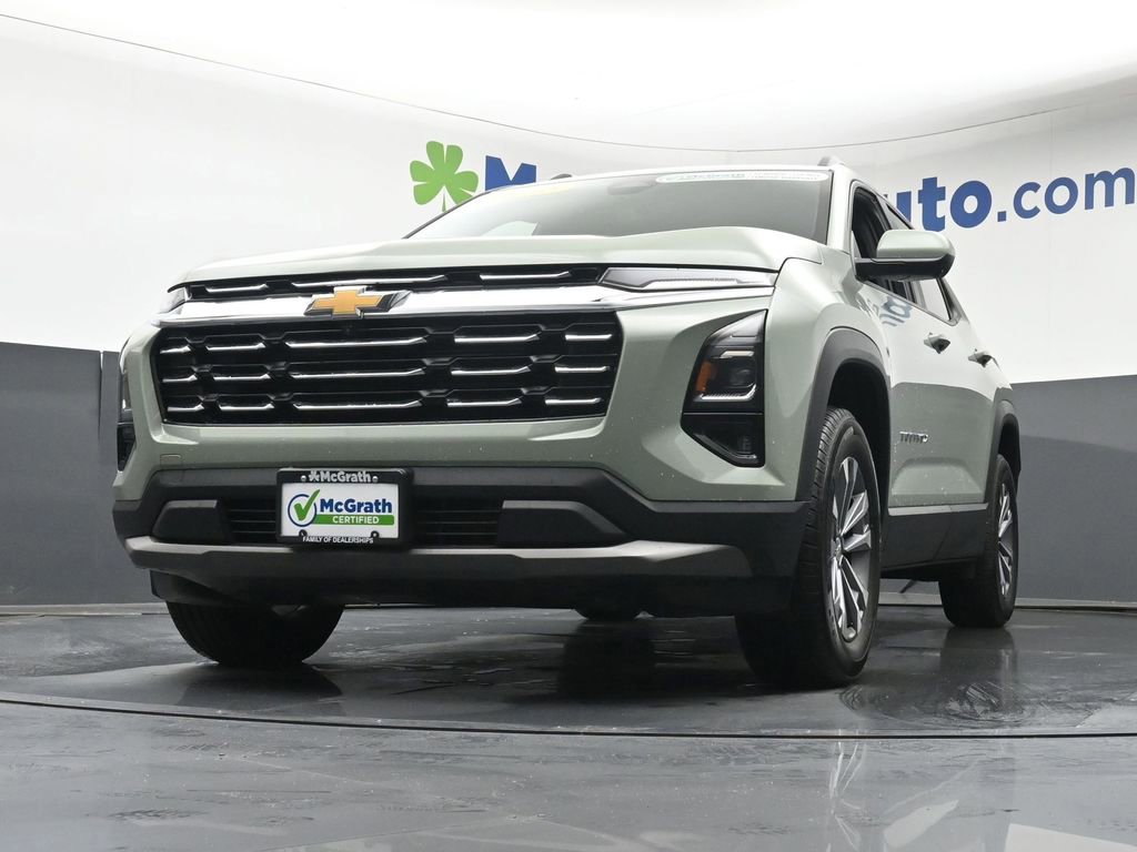 Used 2025 Chevrolet Equinox LT w/ Convenience Package II AWD/4WD image 6