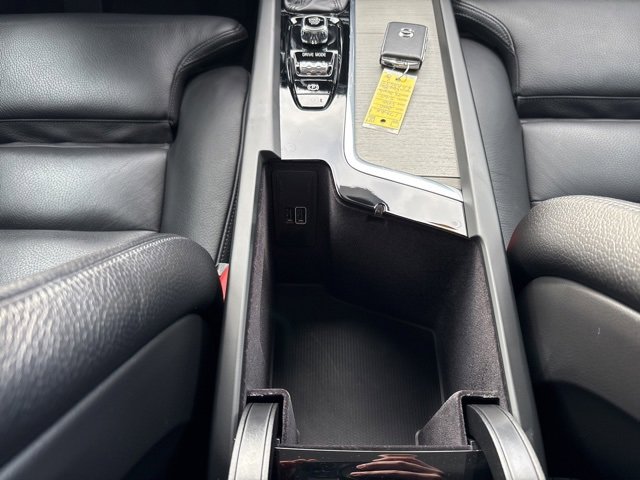 Used 2020 Volvo S60 T6 Inscription w/ Protection Package Premier image 23