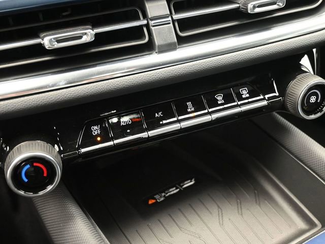 New 2026 Chevrolet Equinox EV LT image 31
