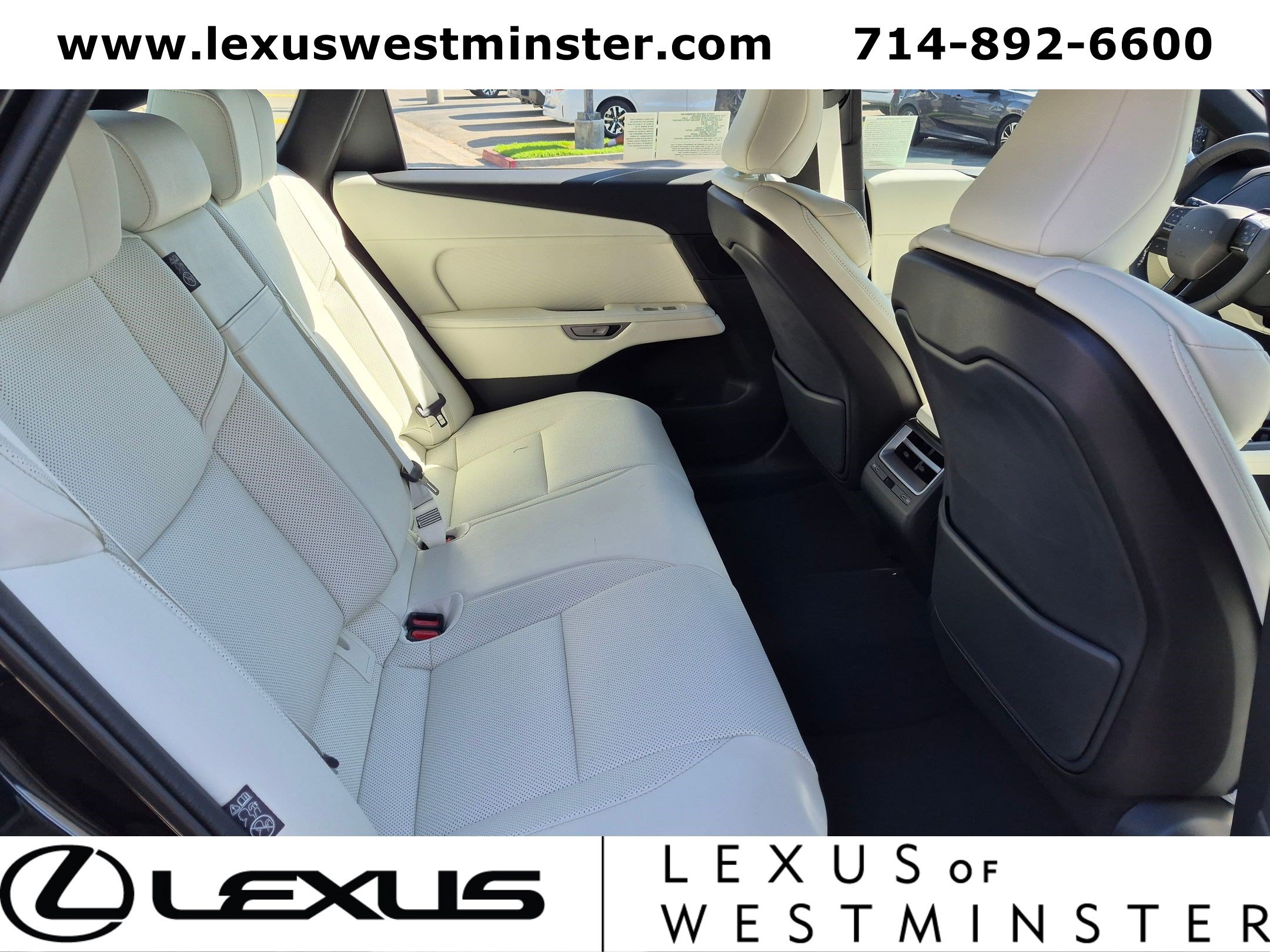 New 2026 Lexus ES 350e FWD image 5