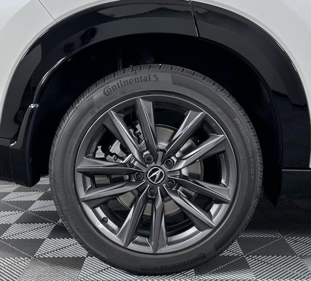 Used 2025 Acura ADX A-Spec image 9