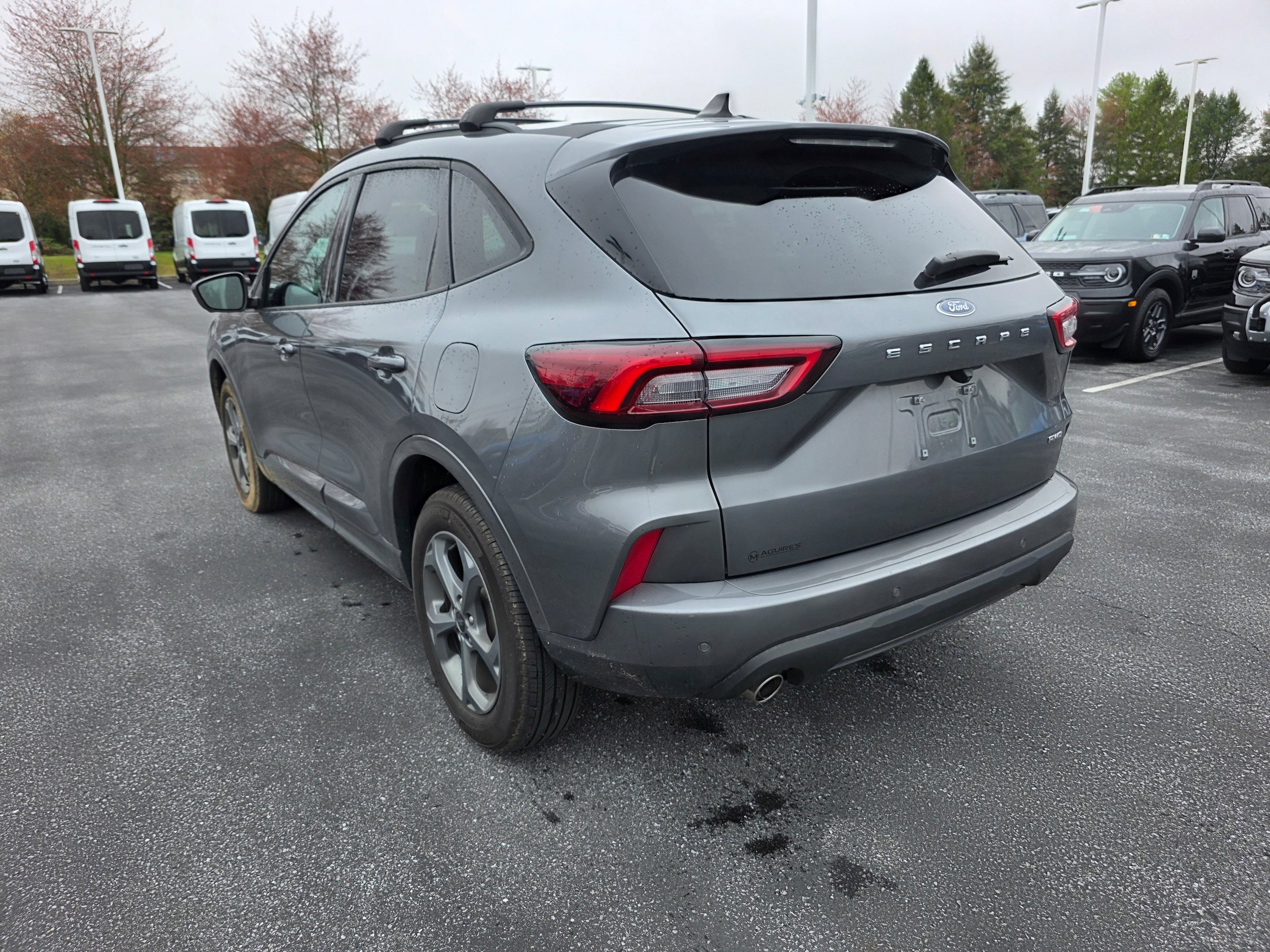 Used 2023 Ford Escape ST-Line Select w/ Tech Pack #2 image 3