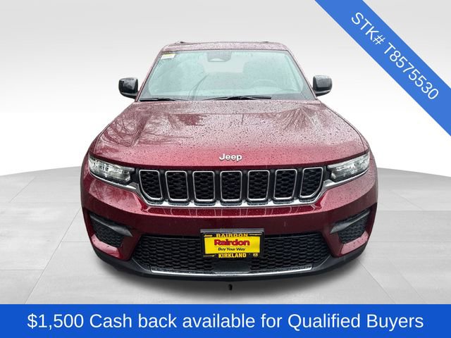 New 2026 Jeep Grand Cherokee Laredo image 2