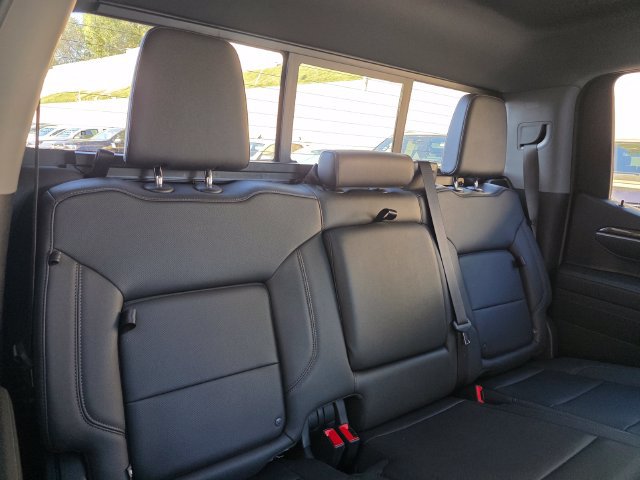 Certified 2024 Chevrolet Silverado 1500 LTZ w/ LTZ Premium Package AWD/4WD image 19