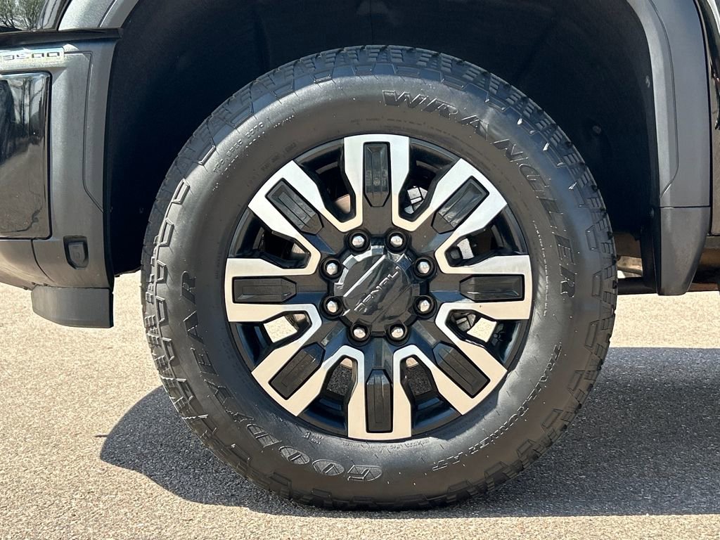 Used 2024 GMC Sierra 3500 Denali Ultimate image 26