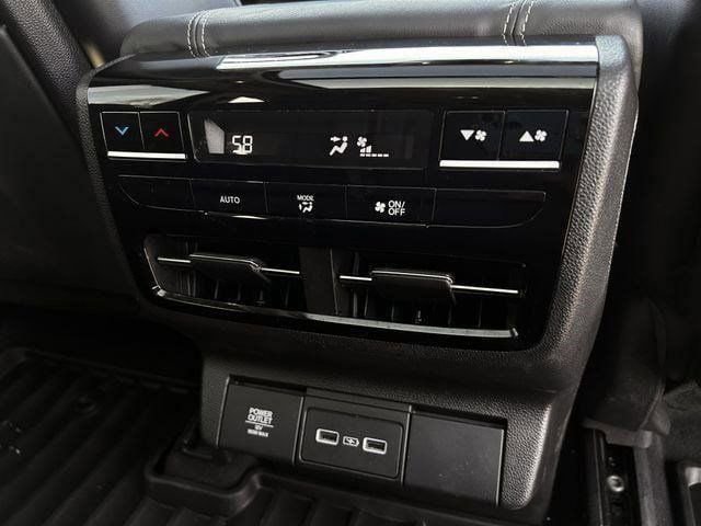 Used 2024 Acura MDX SH-AWD w/ Technology Package image 26