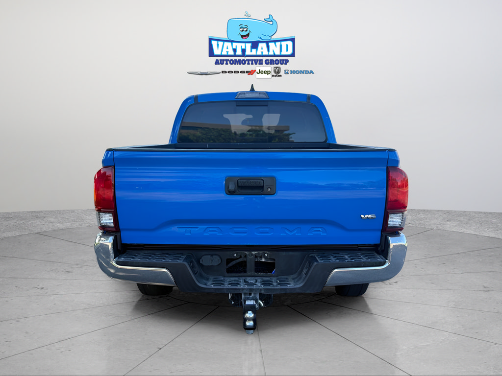 Used 2021 Toyota Tacoma SR5 RWD image 4