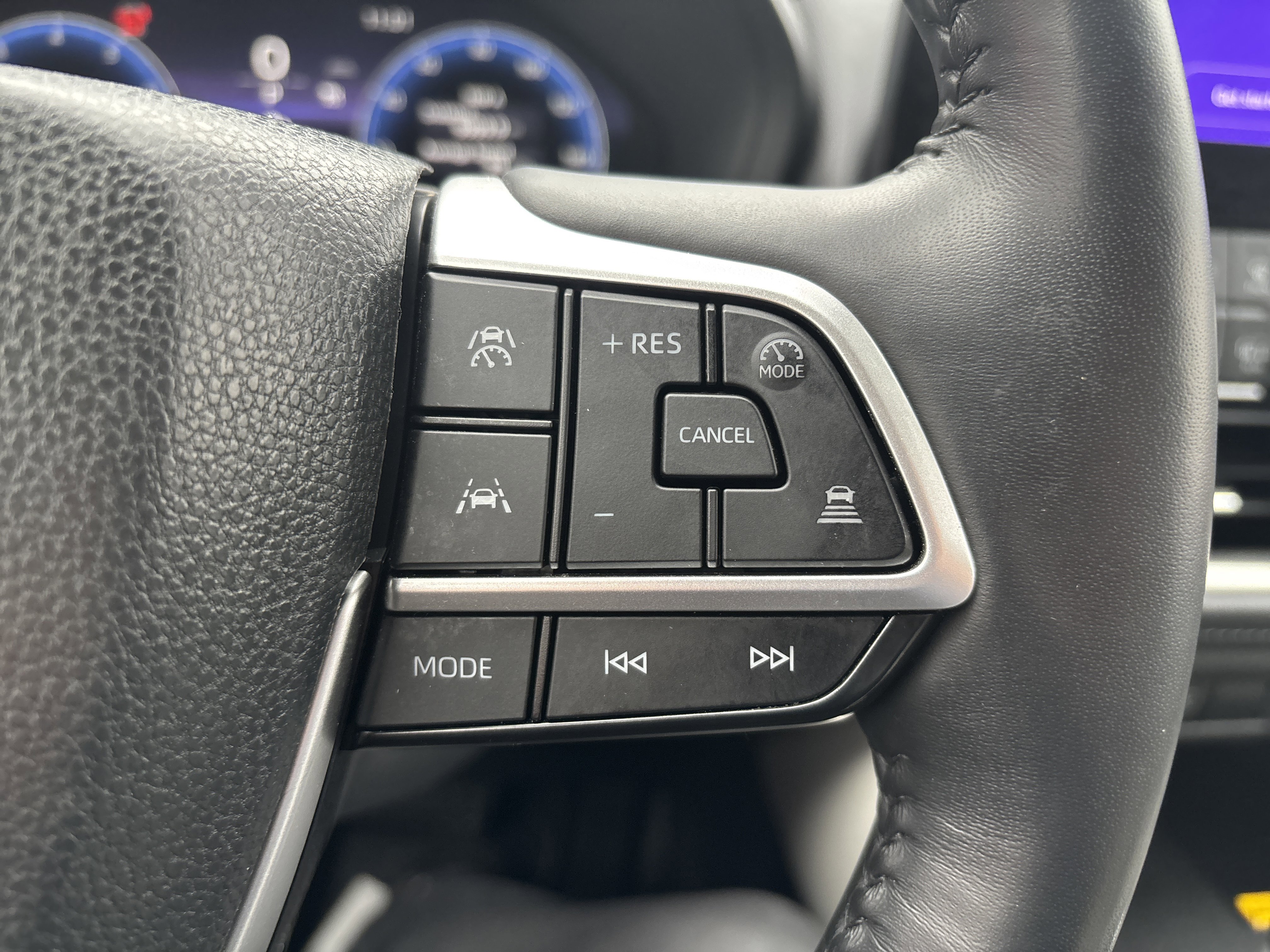 Certified 2024 Toyota Grand Highlander Limited image 21