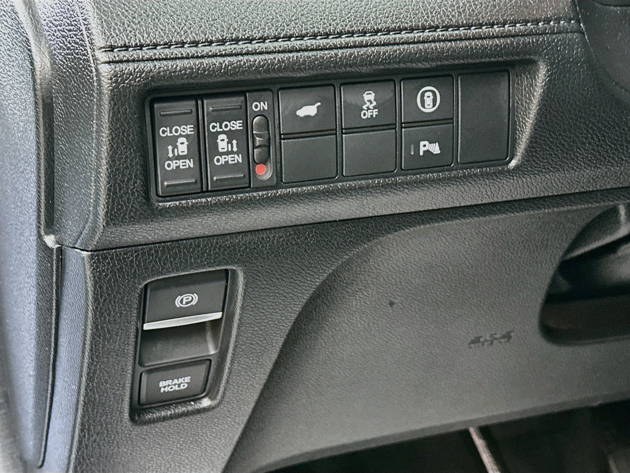 Used 2024 Honda Odyssey Elite image 10
