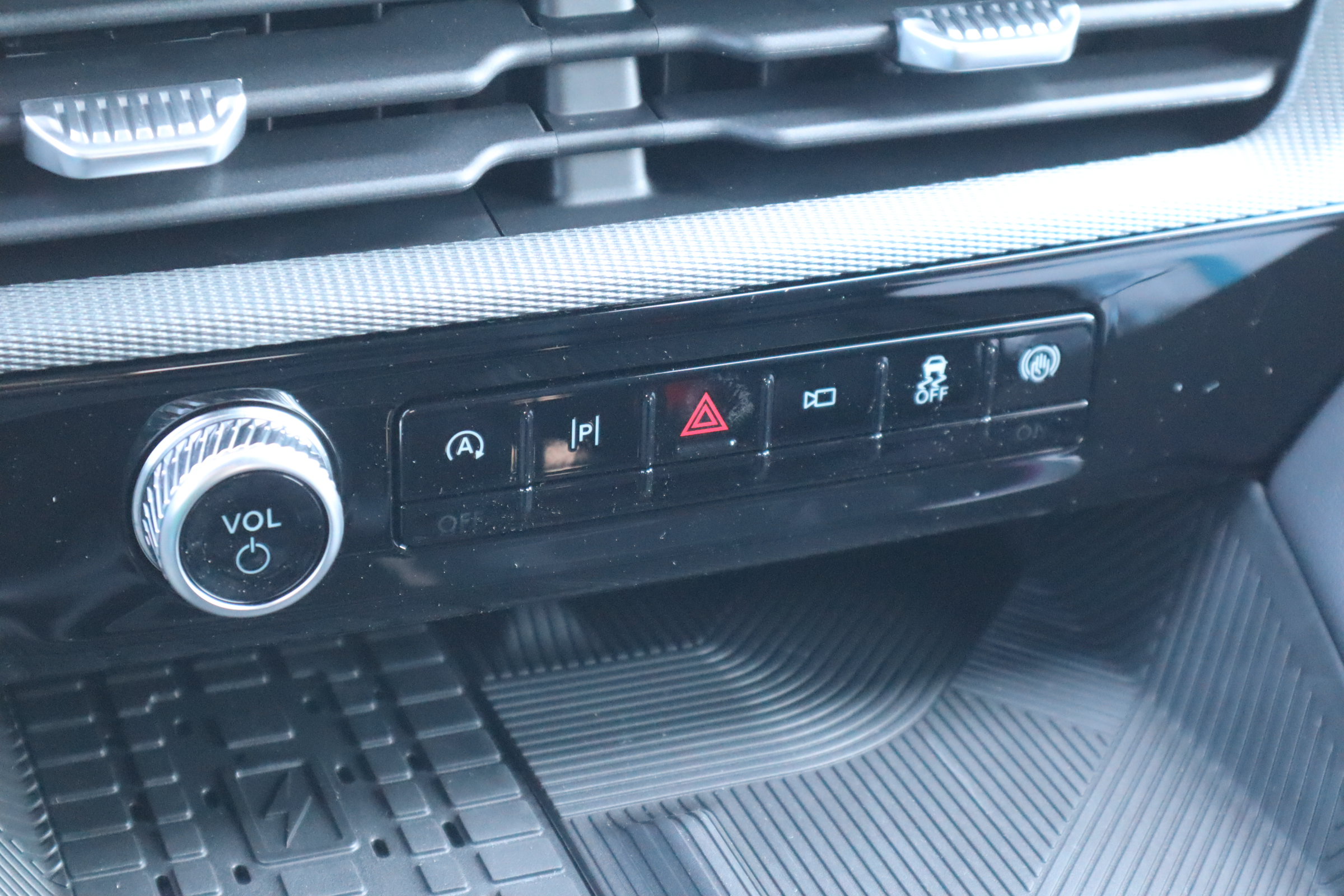 New 2025 Ford Explorer ST w/ Sun And Sound Package AWD/4WD image 28