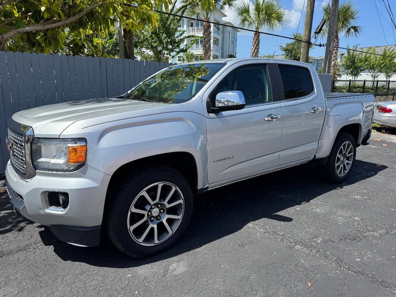 Used 2018 GMC Canyon Denali AWD/4WD image 13