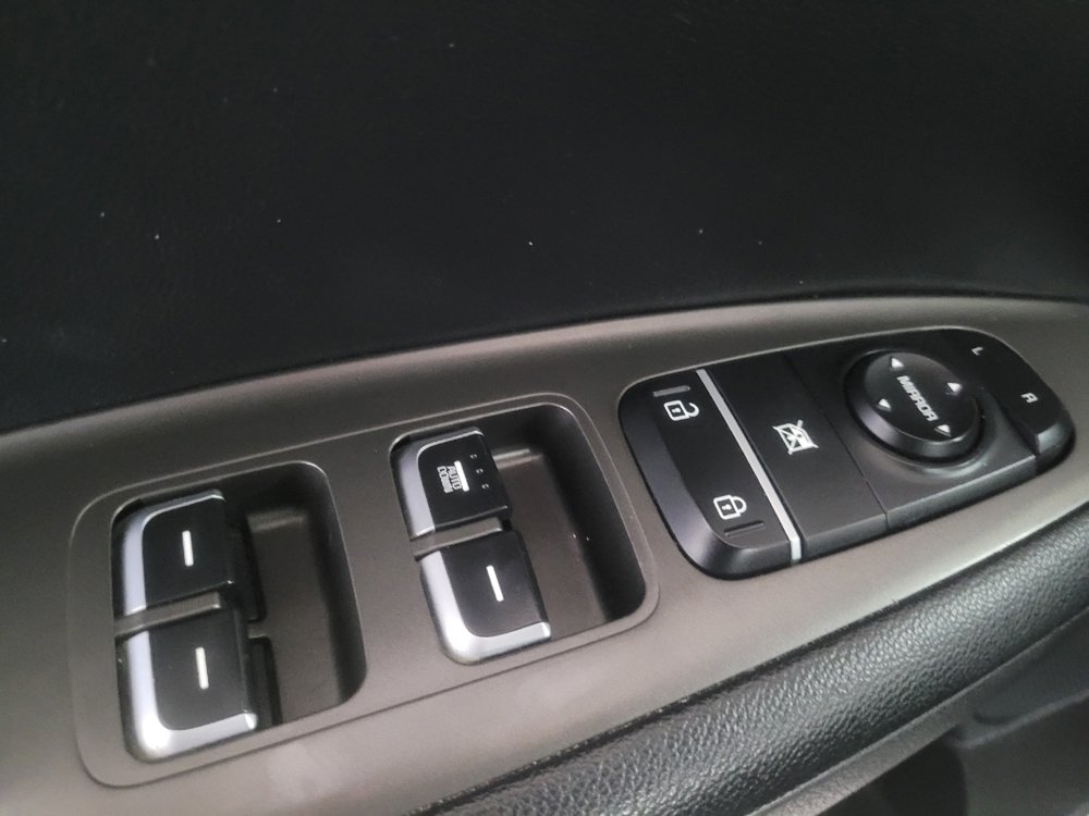 Used 2019 Kia Optima LX FWD image 27