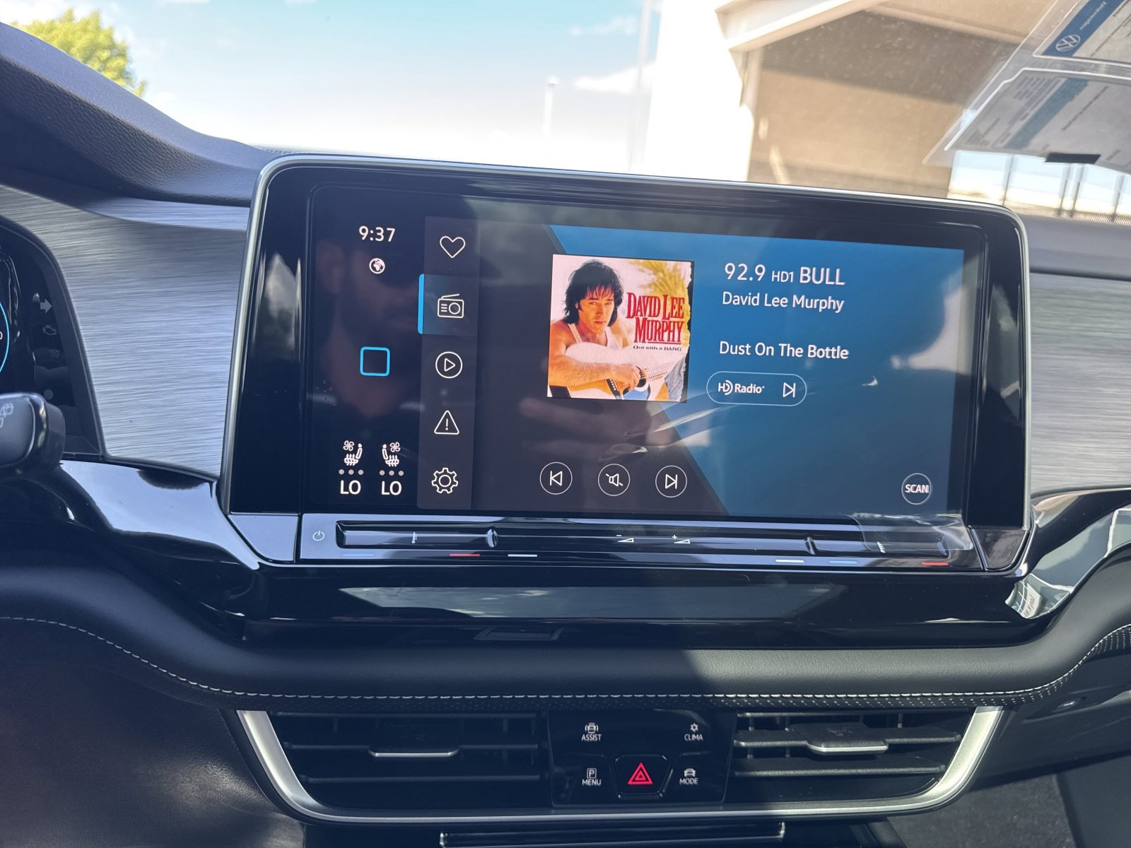 New 2026 Volkswagen Atlas Cross Sport SE image 29