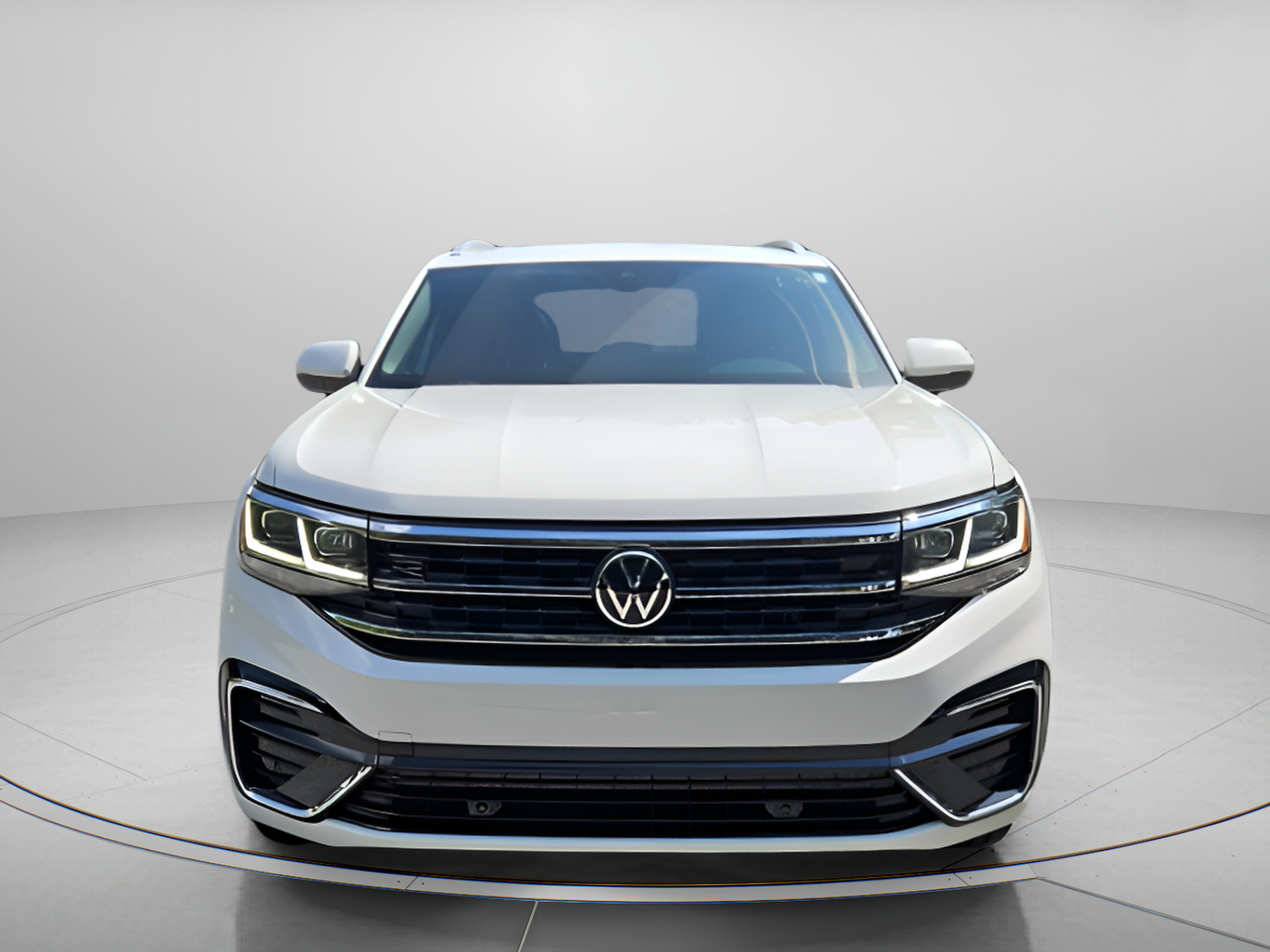 Certified 2021 Volkswagen Atlas Cross Sport SEL R-Line FWD image 8