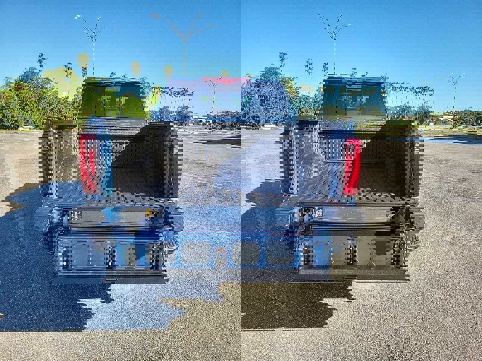 New 2026 GMC Sierra 2500 Denali w/ Denali Reserve Package image 7