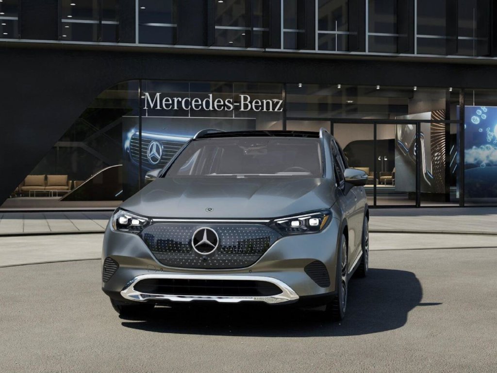 New 2026 Mercedes-Benz EQE 320 4MATIC SUV image 42