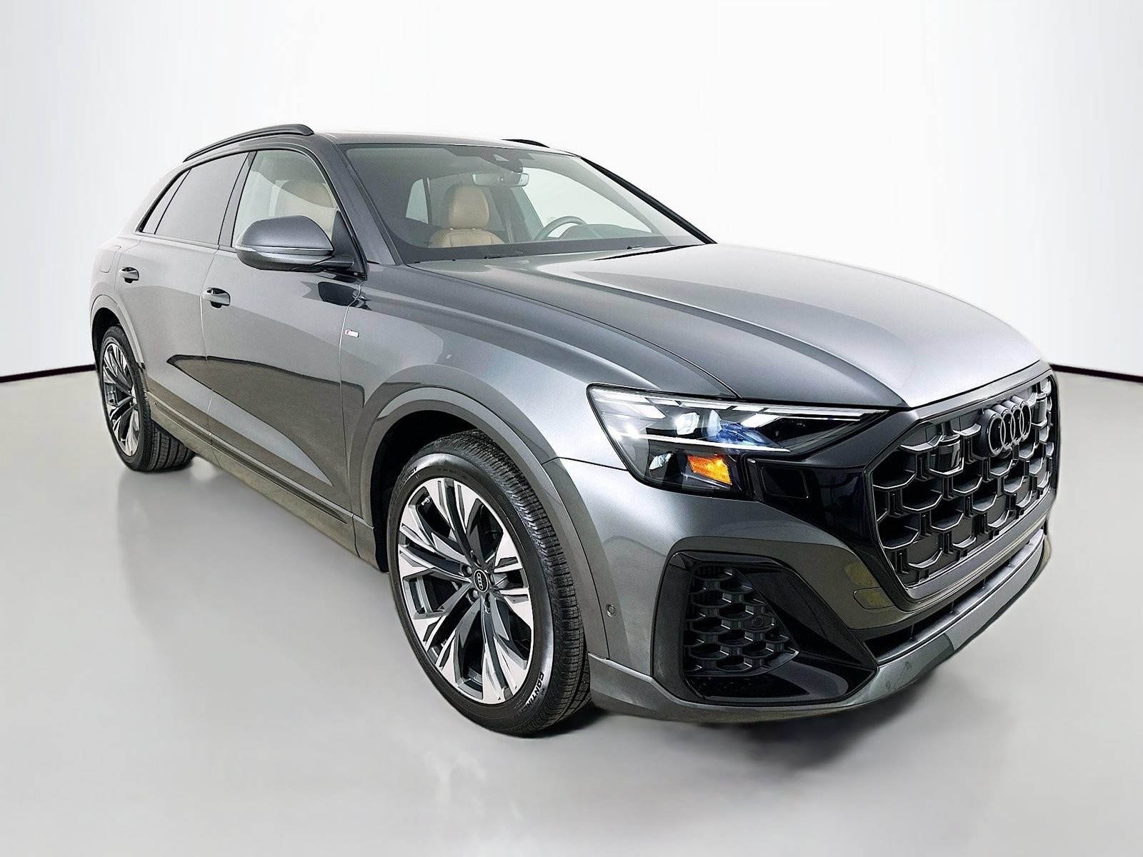 New 2026 Audi Q8 Premium Plus AWD/4WD image 3