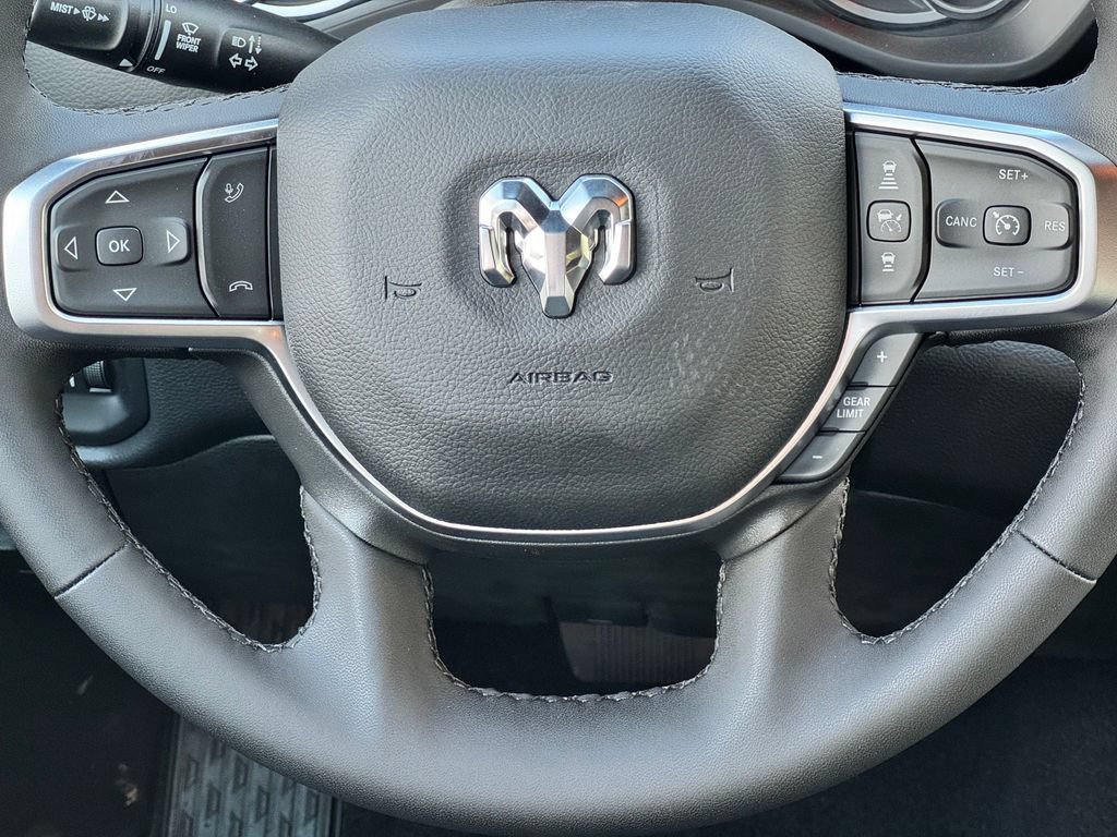 New 2026 RAM 1500 Big Horn w/ Night Edition AWD/4WD image 15
