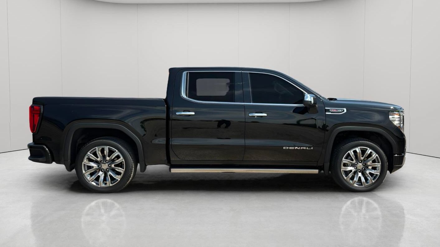 Used 2024 GMC Sierra 1500 Denali w/ Denali Reserve Package AWD/4WD image 5
