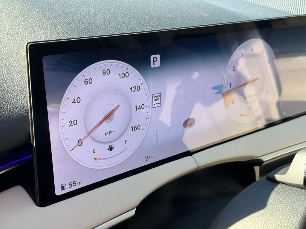 New 2026 Genesis GV70 2.5T Select image 21