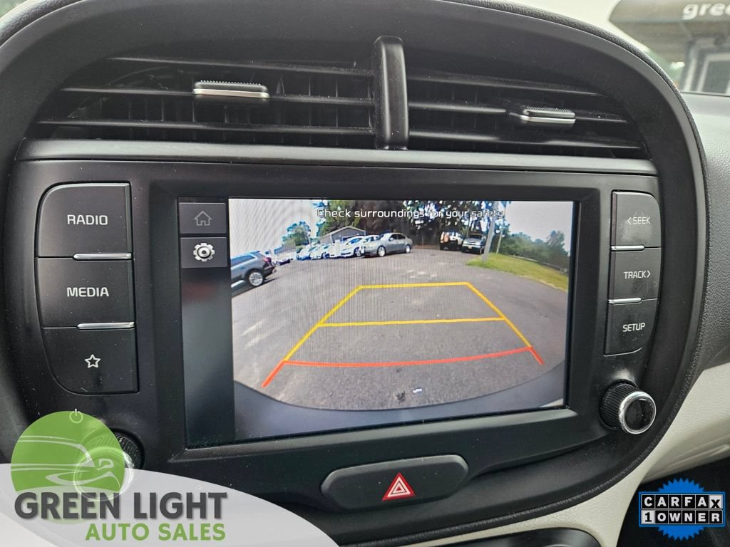 Used 2022 Kia Soul LX FWD image 14