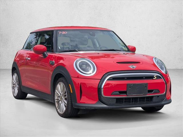 Used 2024 MINI Cooper SE FWD image 3