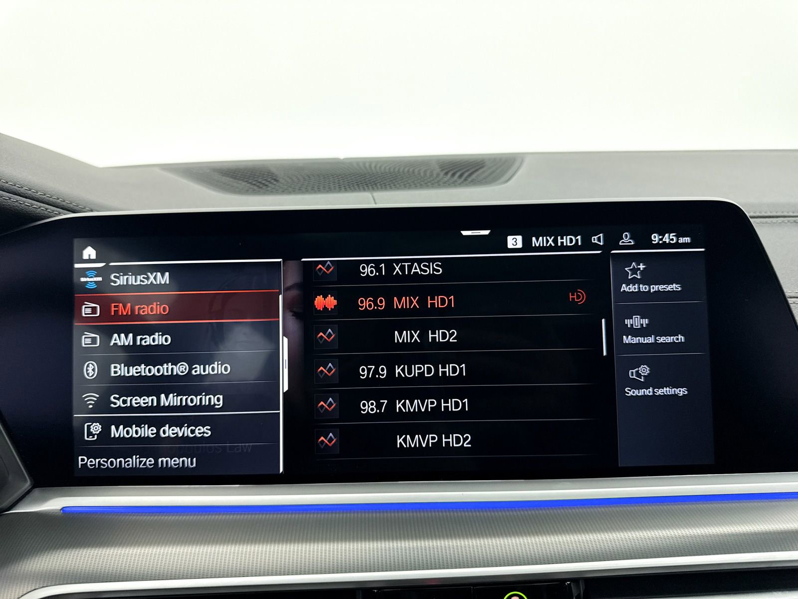 Used 2022 BMW X5 xDrive40i w/ Premium Package AWD/4WD image 25