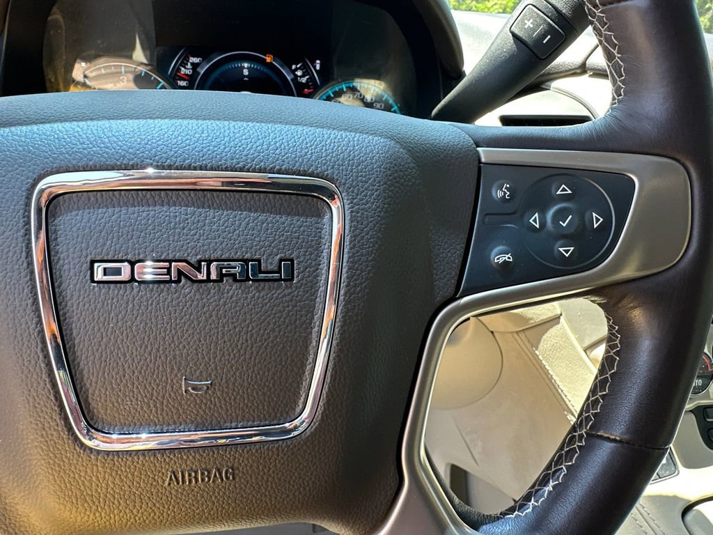 Used 2019 GMC Yukon Denali w/ Open Road Package RWD image 27