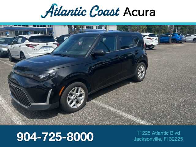 Used 2024 Kia Soul LX w/ Option Group 015