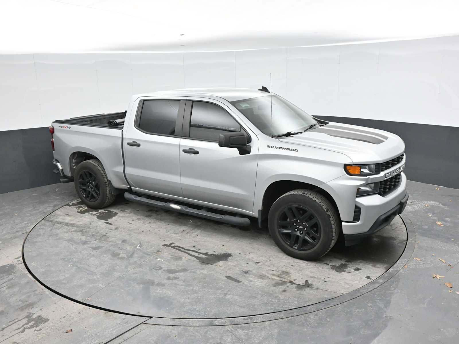 Used 2020 Chevrolet Silverado 1500 Custom w/ Rally Edition image 18