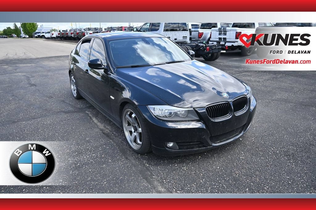 Used 2011 BMW 335i Sedan RWD image 1