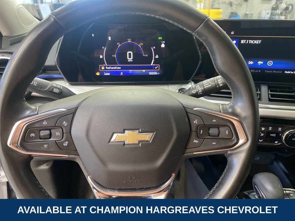 Used 2024 Chevrolet Trax LT w/ Driver Confidence Package FWD image 15