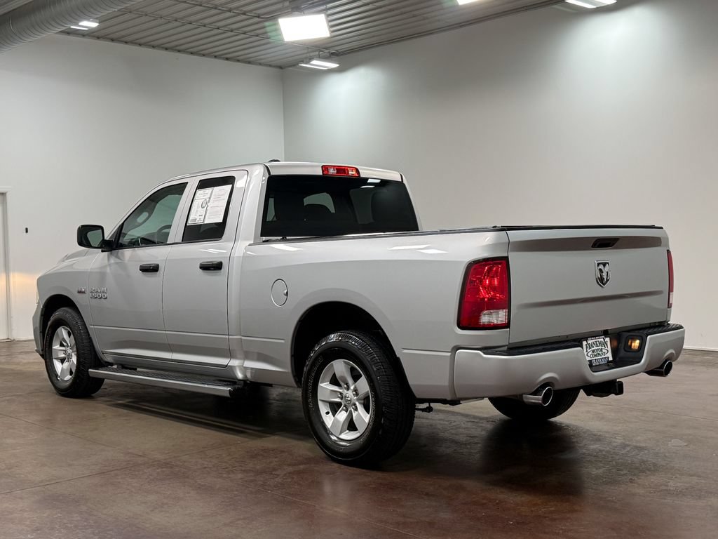 Used 2017 RAM 1500 Express RWD image 5